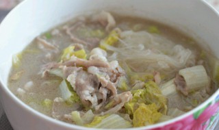 酸菜羊肉粉丝汤（酸菜羊肉粉丝汤的做法）