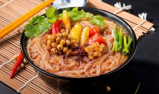 做酸辣粉用什么粉条（用粉条怎么做酸辣粉）
