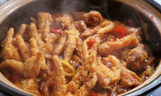 炖鸡爪子家常做法（砂锅炖鸡爪子家常做法）