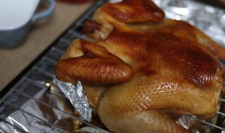 美味烤鸡的做法（美味烤鸡的做法大全）