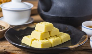 炸绿豆饼干的做法 炸绿豆饼干的做法大全