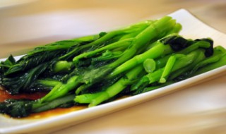 炒绿叶菜的做法（炒绿叶菜食谱）