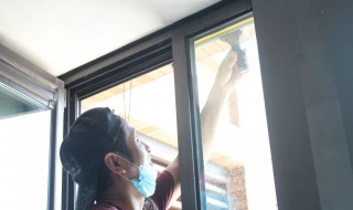 窗户如何清洗（窗户如何清洗才干净）