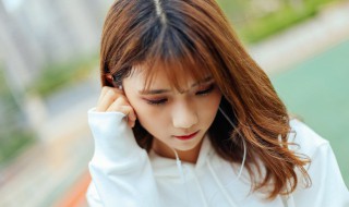 李荣浩爸爸妈妈歌词 李荣浩爸爸妈妈歌词的感受