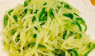 土豆丝炒青椒家常做法（土豆丝炒青椒家常做法视频）