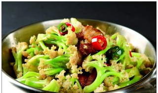 花菜炒肉片的做法家常（花花菜炒肉片）