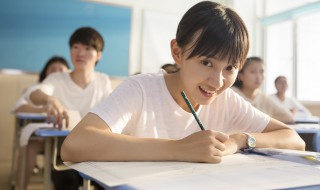 卜冠今个人资料（卜冠今个人资料真实身高有155吗）