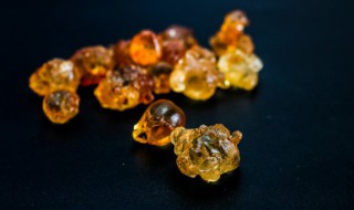 如何清洗桃胶（如何清洗桃胶与保存）