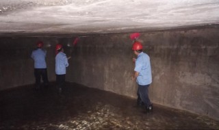 如何清洗水池（如何清洗水池内部）