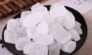 冰糖一天吃多少合适（冰糖一天吃多少合适减肥）