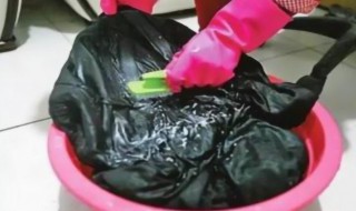 如何正确清洗羽绒服（清洗羽绒服的窍门）