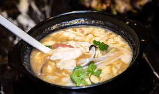 醋椒豆腐汤的做法 醋椒豆腐汤的做法大全