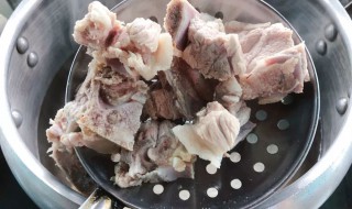高压锅棒骨汤的做法（高压锅棒骨汤的做法视频）