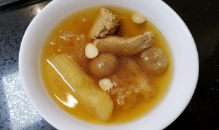 无花果瘦肉汤的做法与功效 无花果瘦肉汤的做法与功效适合什么食用