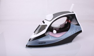 如何使用电熨斗（如何使用电熨斗视频）