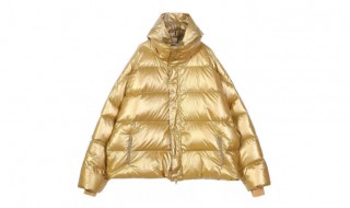 羽绒服结块是不是质量不好（羽绒服里羽绒结块）