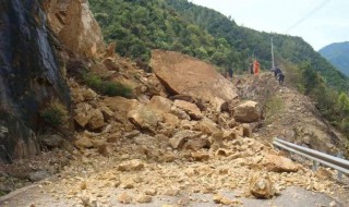 地质灾害两卡一表是指什么（地质灾害防治两卡一表）