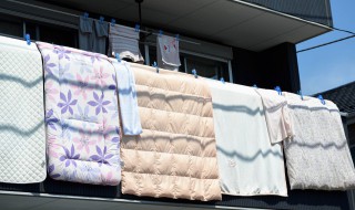 晒被子只晒一面行吗 晒被子只晒一面行吗