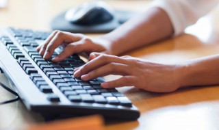 电脑键盘是谁发明的（谁发明了键盘?）