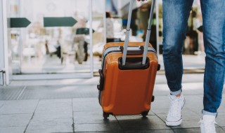 高铁站怎么寄存行李 高铁站寄存行李可以放多久