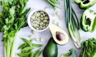 含纤维少易消化的蔬菜有哪些（哪些蔬菜纤维含量助消化）