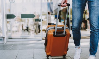 如何清洗行李箱 如何清洗行李箱外部