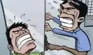 电梯门开不了如何自救（电梯门无法打开怎么办）