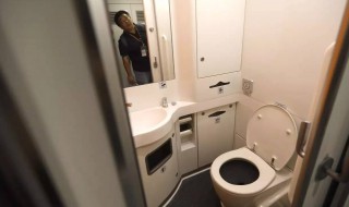 和谐号厕所在哪（和谐号卫生间在哪）