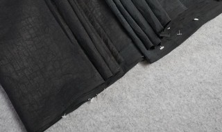 龟纹香云纱面料为啥有点硬（龟裂香云纱布料硬吗）