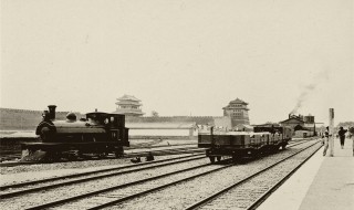 新中国修建的第一条铁路是什么 新中国修建的第一条铁路是什么成语