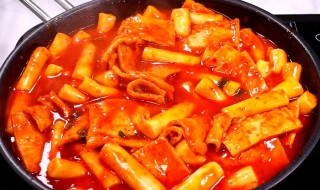 韩国年糕怎么炒 韩国年糕怎么炒好吃又简单窍门