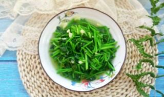 清炒菠菜的做法（清炒菠菜的做法窍门）