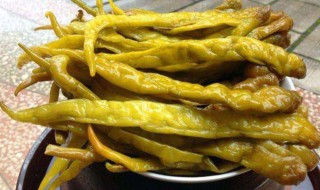 怎样腌辣椒放的时间又长又脆（怎样腌辣椒放的时间又长又脆呢）