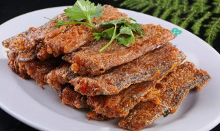 带鱼怎么腌制好吃（油炸带鱼怎么腌制好吃）
