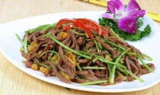 野山椒炒牛肉丝的做法（野山椒炒牛肉丝的做法大全）