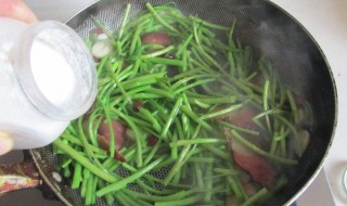 泥蒿的做法 泥蒿的做法大全家常炒菜