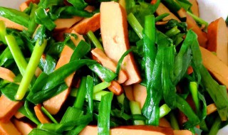 香干炒韭菜的做法 韭菜炒香干的制作方法