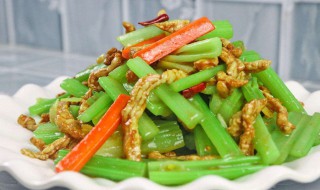 怎么炒芹菜炒肉好吃（如何炒芹菜炒肉）