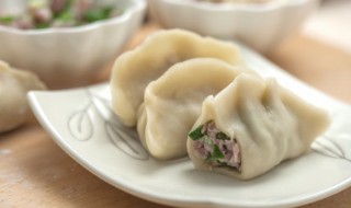 鱼肉馅饺子配什么菜好（鱼肉馅饺子配什么菜好能放耗油吗）
