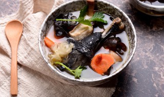 清炖土鸡 清炖土鸡汤怎么做味最鲜