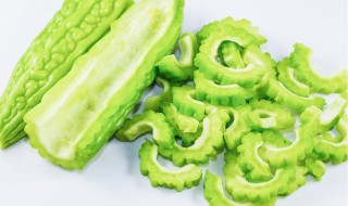 苦瓜干怎么做好吃（苦瓜干怎么做好吃窍门）