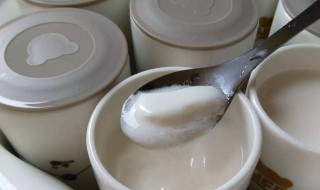 自制酸奶的热量（自制酸奶的热量是多少大卡）