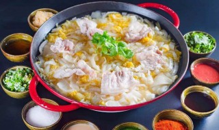 东北酸菜火锅的做法 东北酸菜火锅的做法大全