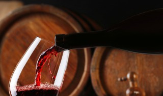 自己做葡萄酒怎么做 自己做葡萄酒怎么做最好