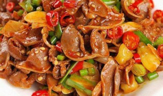 酸豇豆炒什么好吃（酸豇豆炒什么好吃又简单）