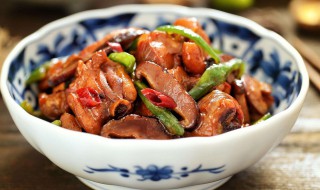新鲜香菇炒熟后是酸的能吃吗 香菇炒熟后发酸能吃吗