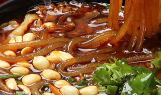 酸辣粉怎么制作（酸辣粉咋么做）