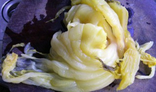 东北酸菜腌制多长时间（东北酸菜腌制几天放酸菜鲜）