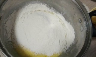 如何用电饭煲做酸奶 如何用电饭煲做酸奶