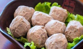 牛肉丸的的做法（牛肉丸的做法最正宗的做法配料比例）